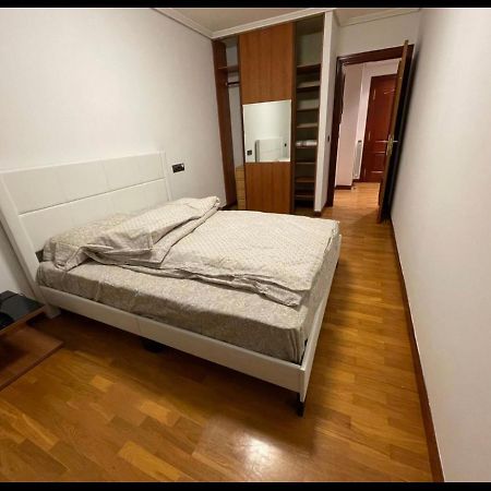 Nájera Bonito Piso Con Aparcamiento A Pie De La Calle . מראה חיצוני תמונה