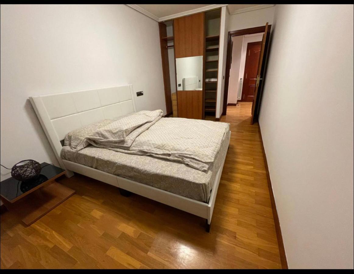 Nájera Bonito Piso Con Aparcamiento A Pie De La Calle . מראה חיצוני תמונה
